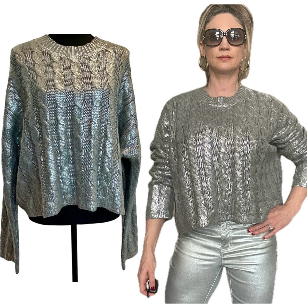 Moon & Madison silver metallic foil cable knit sweater round neck long sleeve L